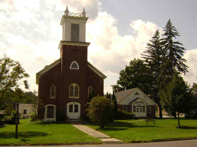 Building photograph for 18 MAIN ST S